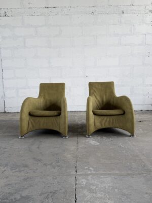 GREEN ARMCHAIR BY MONTIS