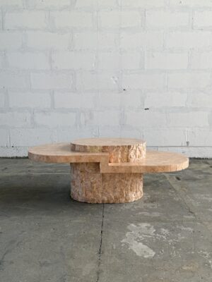 SCULPTURAL COFFEE TABLE