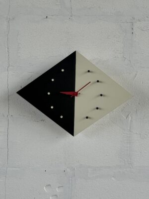 GEORGE NELSON STYLE KITE WALL CLOCK