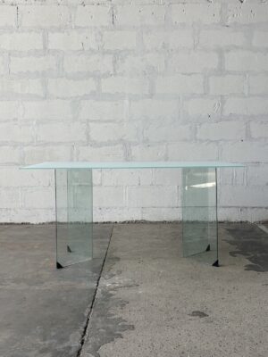 MODERN GLASS DINING TABLE